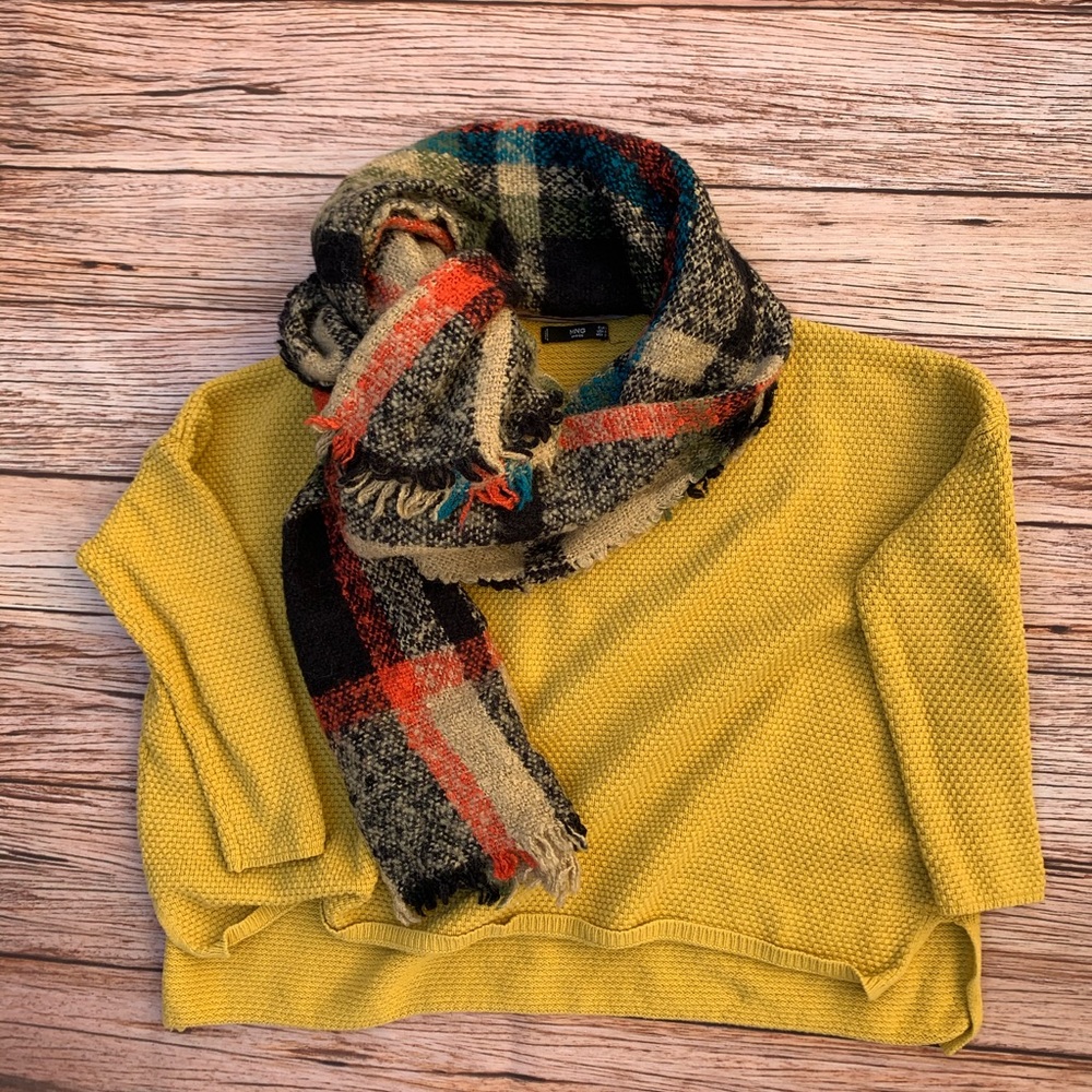 Scarf - Picture 3 of 3